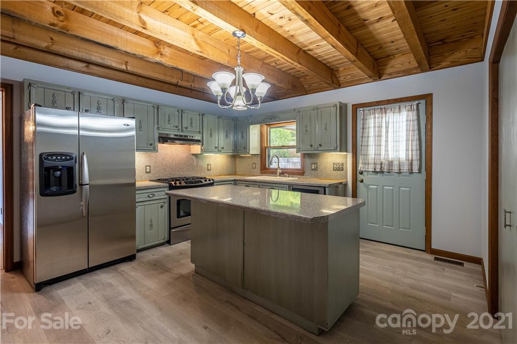 5303 Ponderosa Road Morganton NC 28655