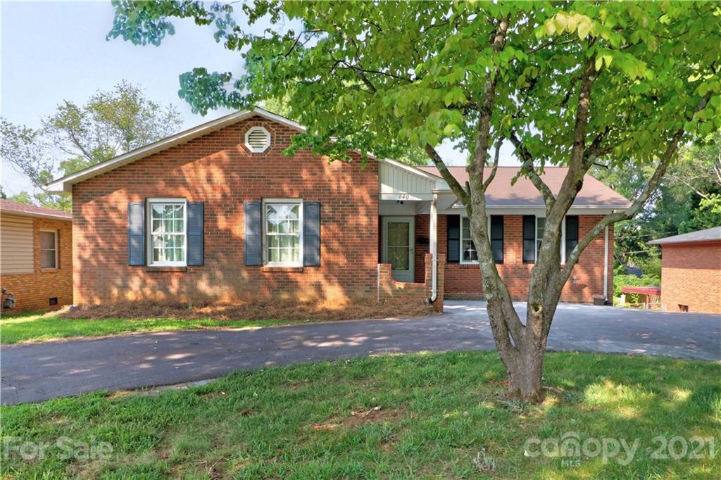 640 Margaret Drive Statesville NC 28677