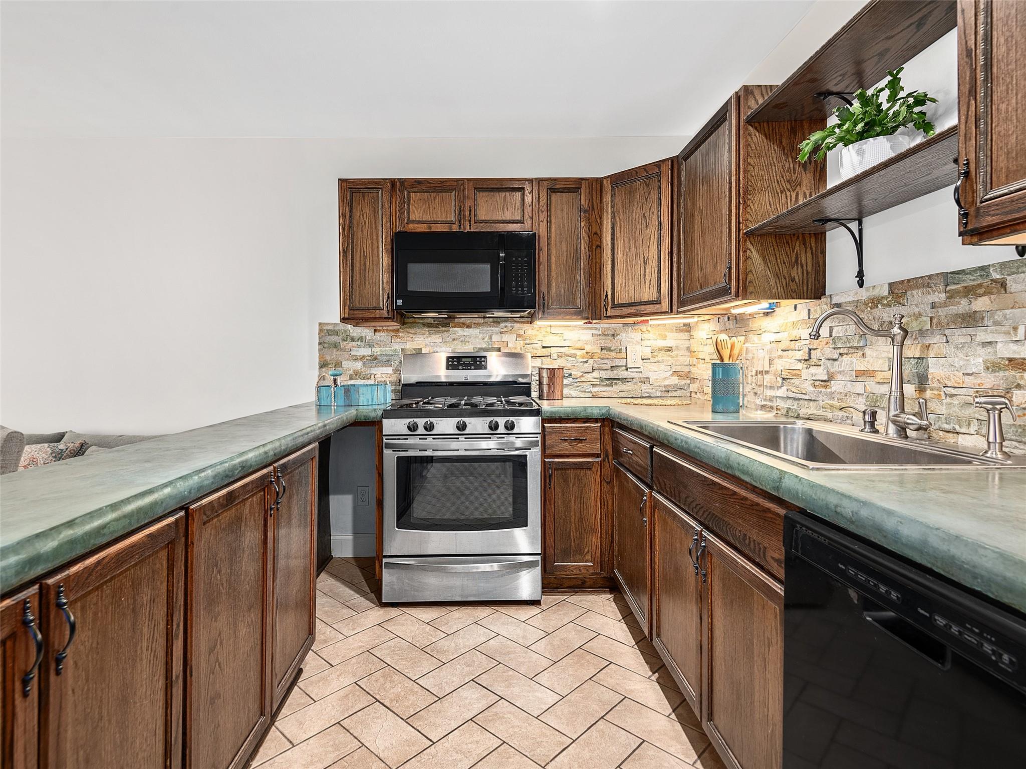 9 Creek Drive Asheville NC 28805