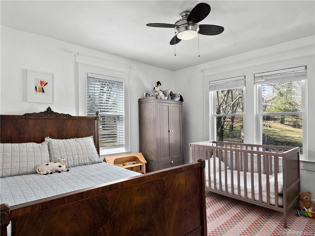 106 Shelburne Road Asheville NC 28806