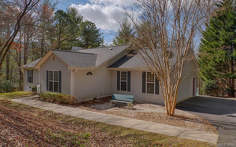 16 Woodland Drive Fairview NC 28730