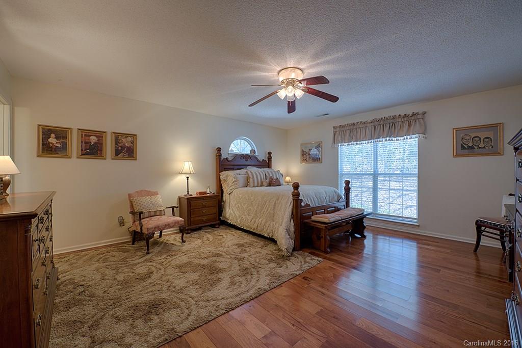 16 Woodland Drive Fairview NC 28730