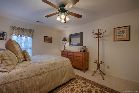 16 Woodland Drive Fairview NC 28730