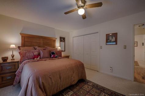 16 Woodland Drive Fairview NC 28730