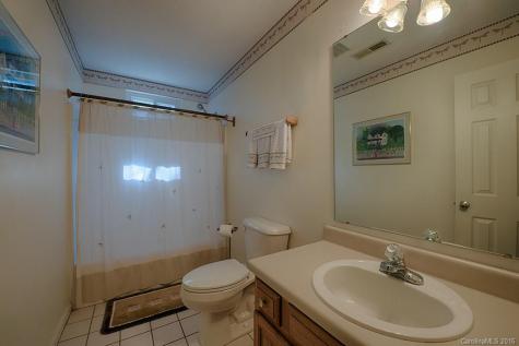 16 Woodland Drive Fairview NC 28730