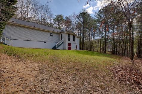 16 Woodland Drive Fairview NC 28730