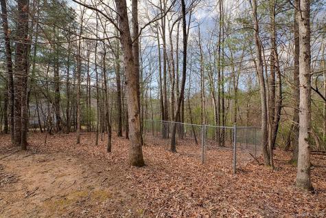 16 Woodland Drive Fairview NC 28730