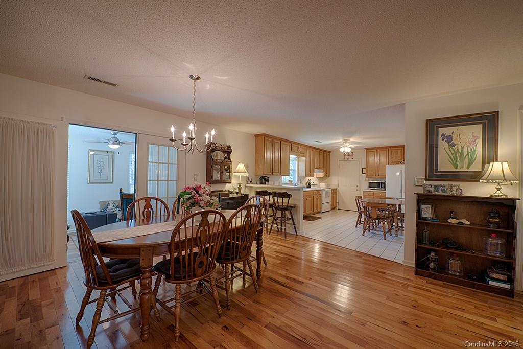 16 Woodland Drive Fairview NC 28730