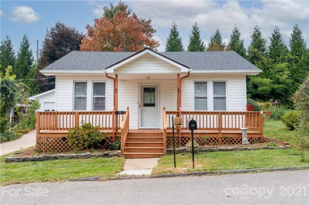 19 Orchard Drive Burnsville NC 28714