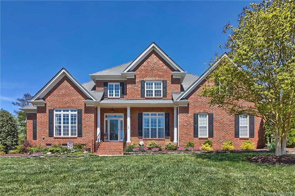 8921 Landsdowne Avenue Harrisburg NC 28075