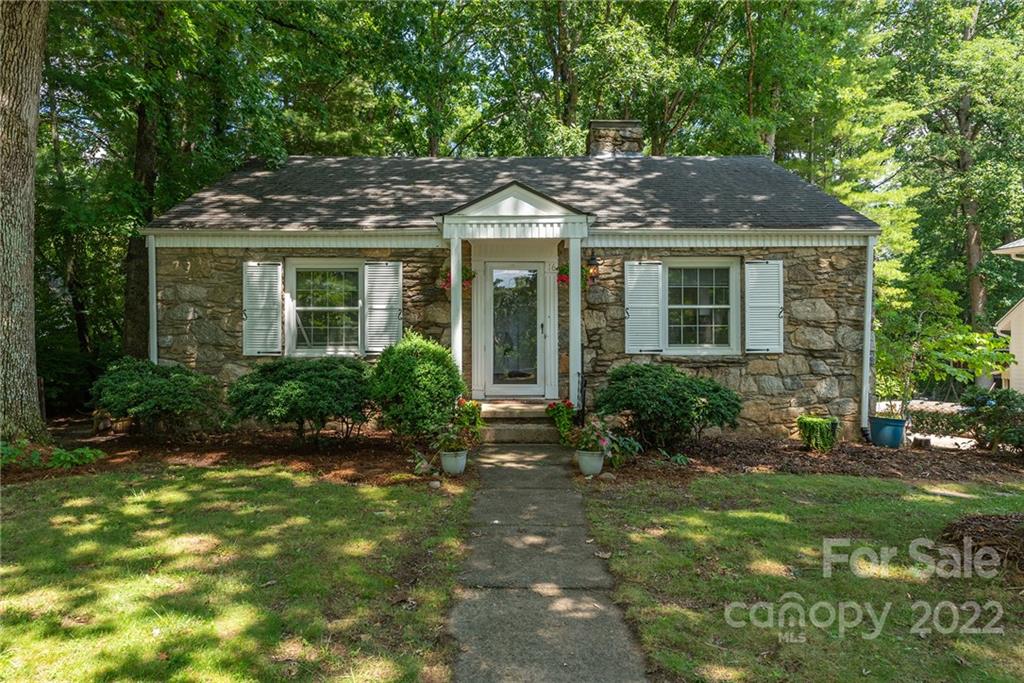 16 Fairway Drive Asheville NC 28805
