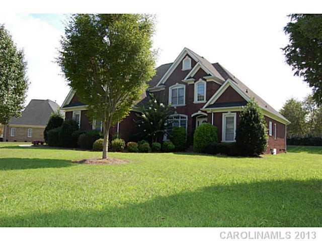 7707 Cotton Street Harrisburg NC 28075