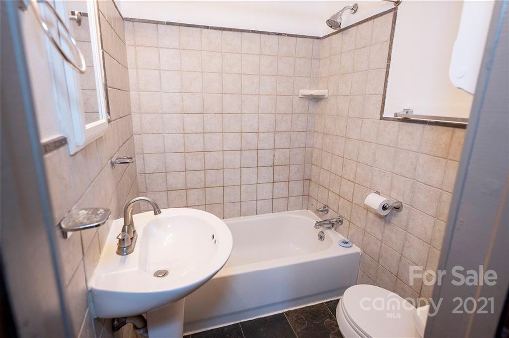 17 Anthony Street Waynesville NC 28786
