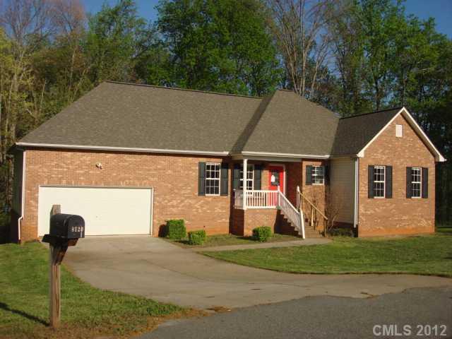 8120 Sisters Lane Denver NC 28037