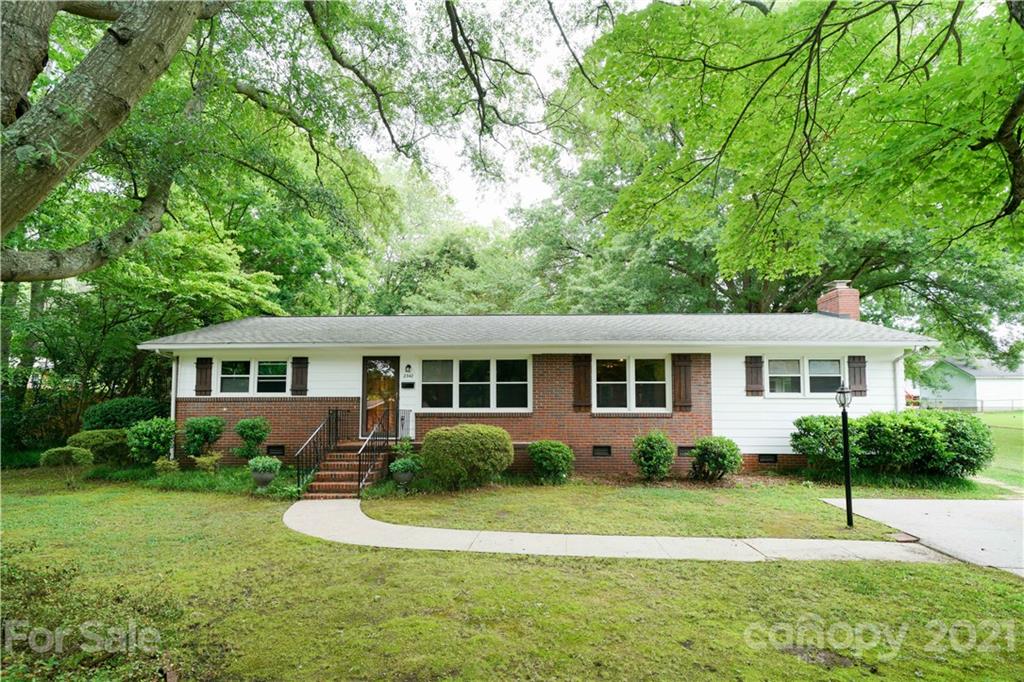 2342 Birchcrest Drive Charlotte NC 28205