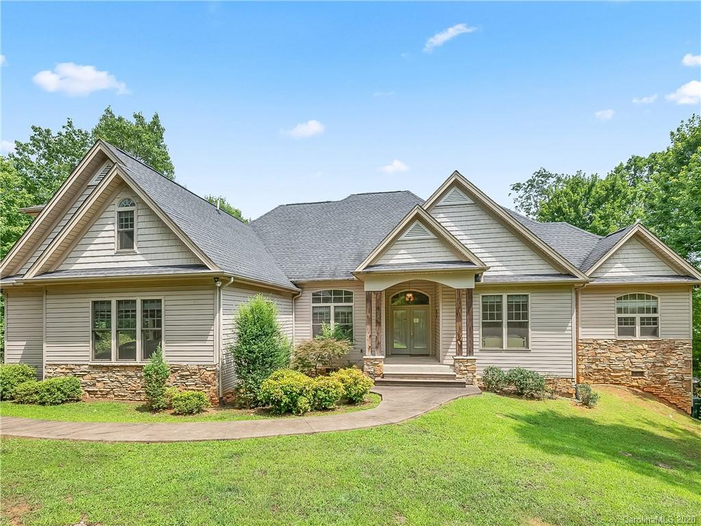 241 Woodland Circle Lake Lure NC 28746