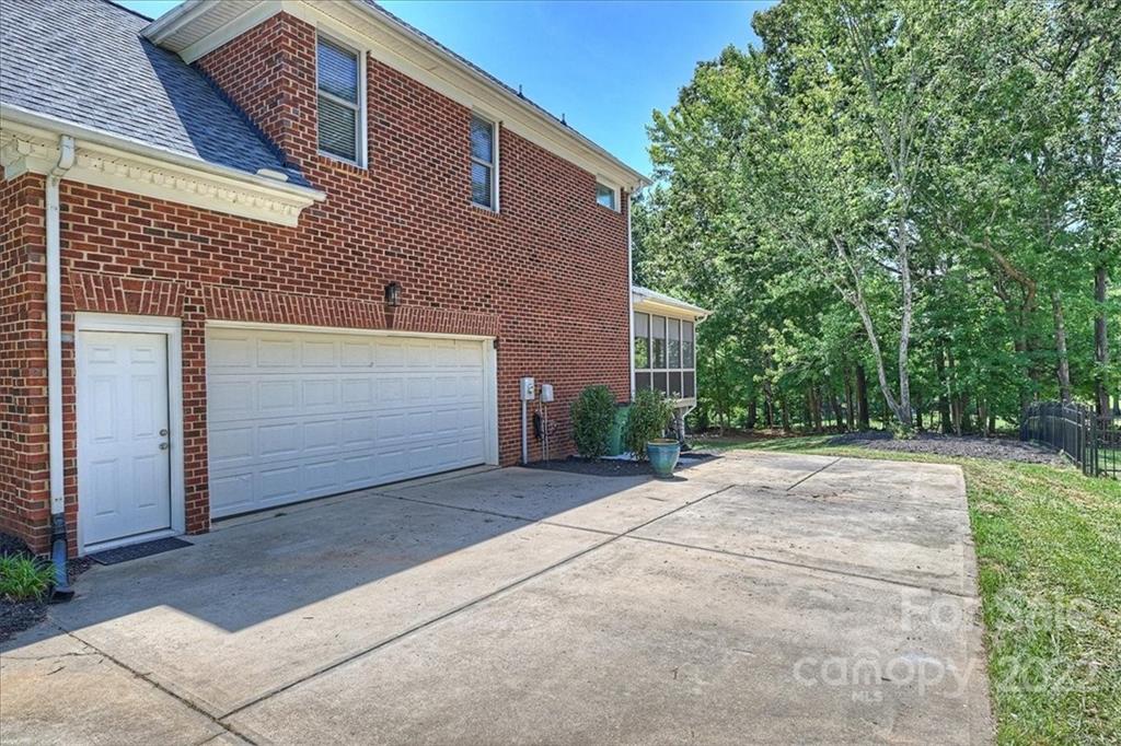 6132 Abergele Lane Matthews NC 28104