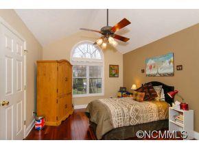 112 Charles Ridge Road Asheville NC 28805