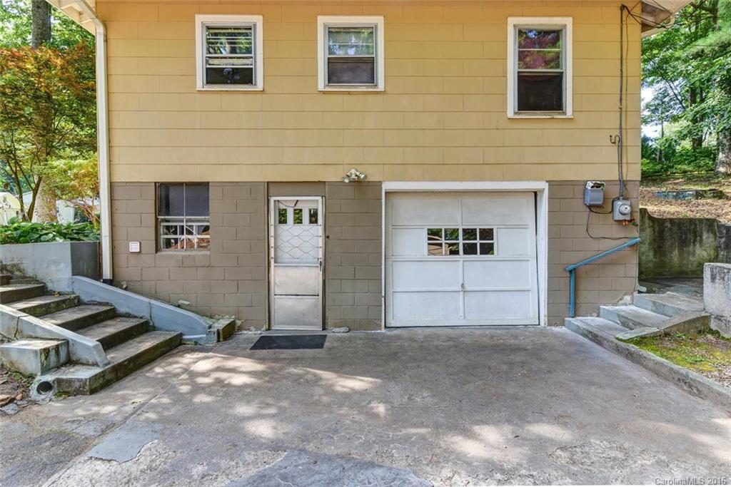 24 Melbourne Place Asheville NC 28801