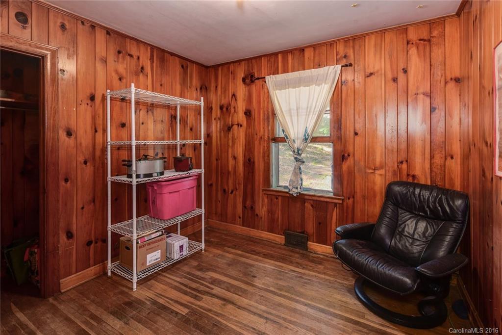 24 Melbourne Place Asheville NC 28801