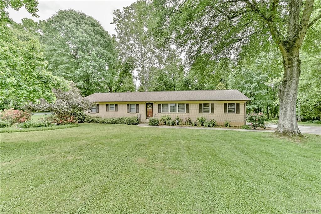 8201 Westbourne Drive Charlotte NC 28216