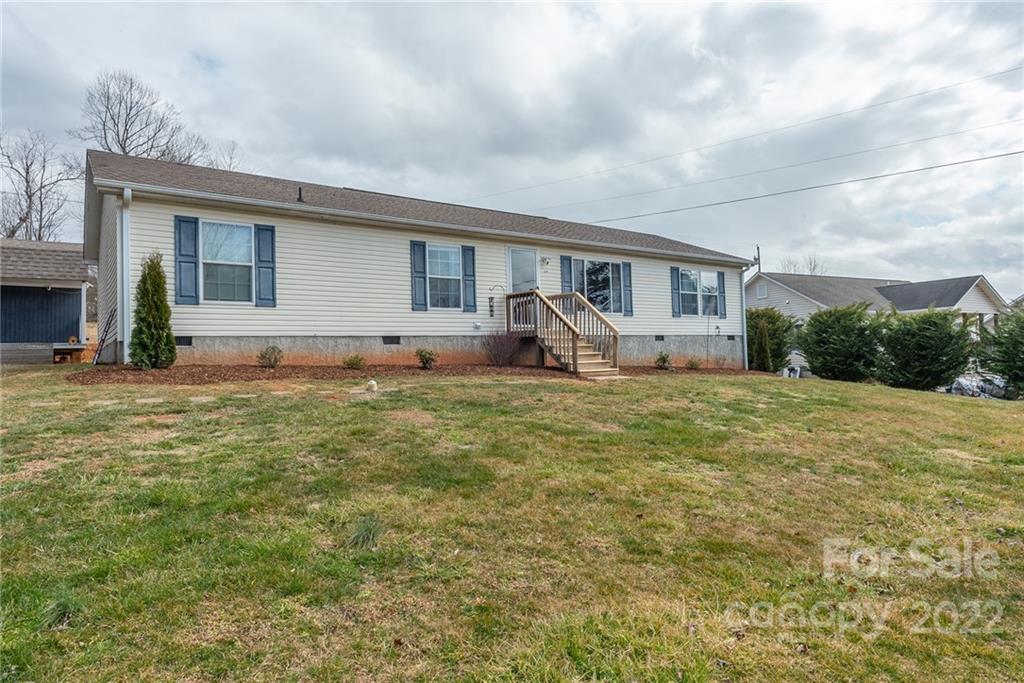 24 Ramona Drive Leicester NC 28748