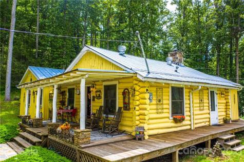 2816 Rabbit Hop Road Spruce Pine NC 28777