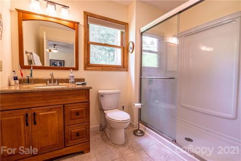2816 Rabbit Hop Road Spruce Pine NC 28777