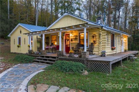 2816 Rabbit Hop Road Spruce Pine NC 28777