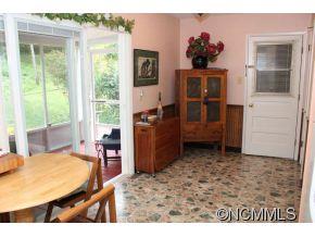 27 Maple Drive Asheville NC 28805