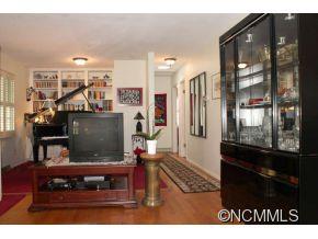 27 Maple Drive Asheville NC 28805