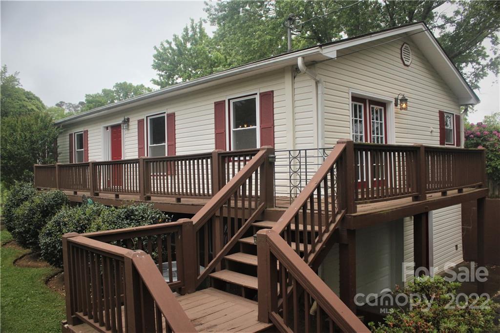19 Eastway Street Asheville NC 28804