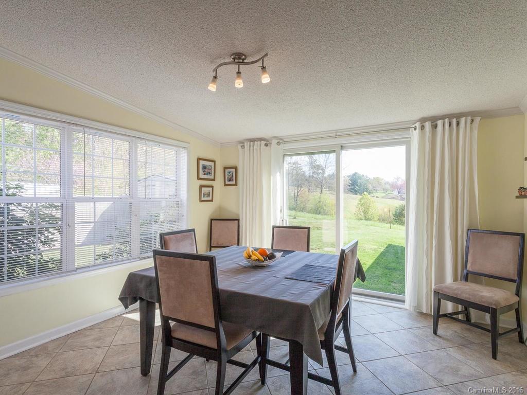 37 Upper Moffitt Road Asheville NC 28805