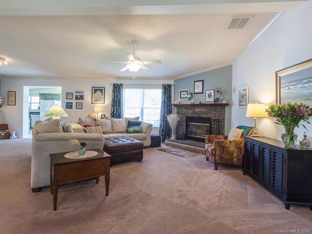 37 Upper Moffitt Road Asheville NC 28805