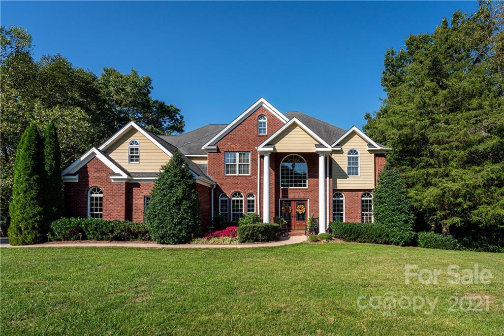 26 Ludgate Lane Arden NC 28704