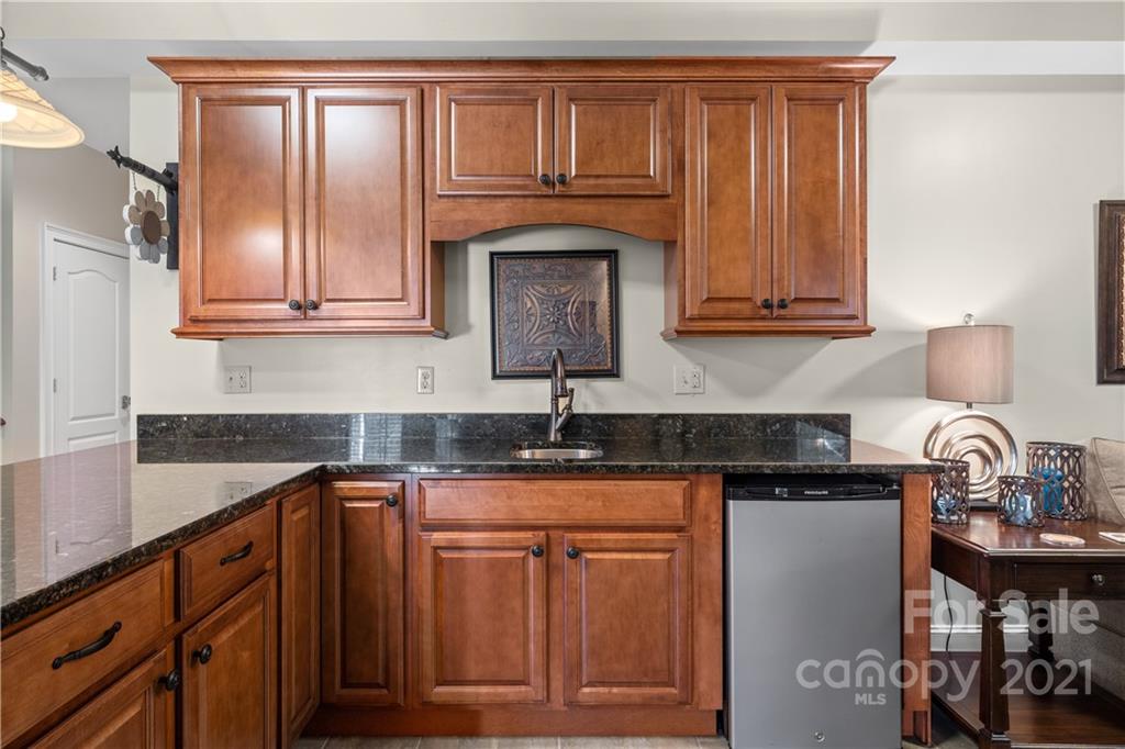 26 Ludgate Lane Arden NC 28704