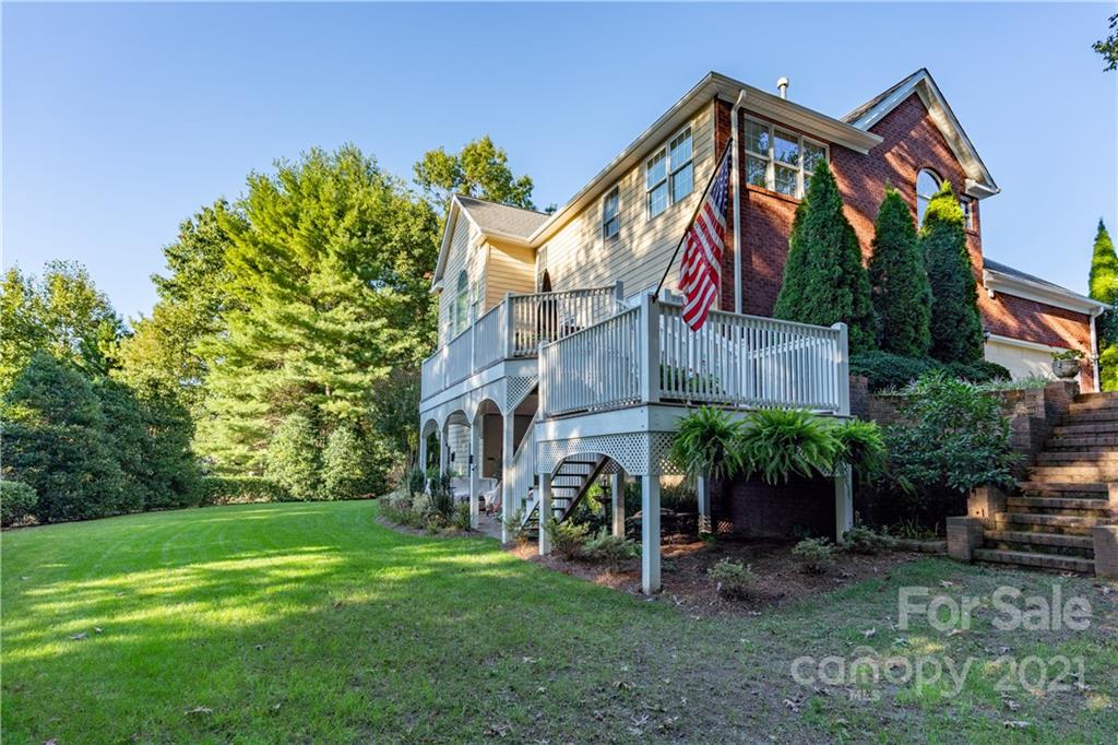 26 Ludgate Lane Arden NC 28704