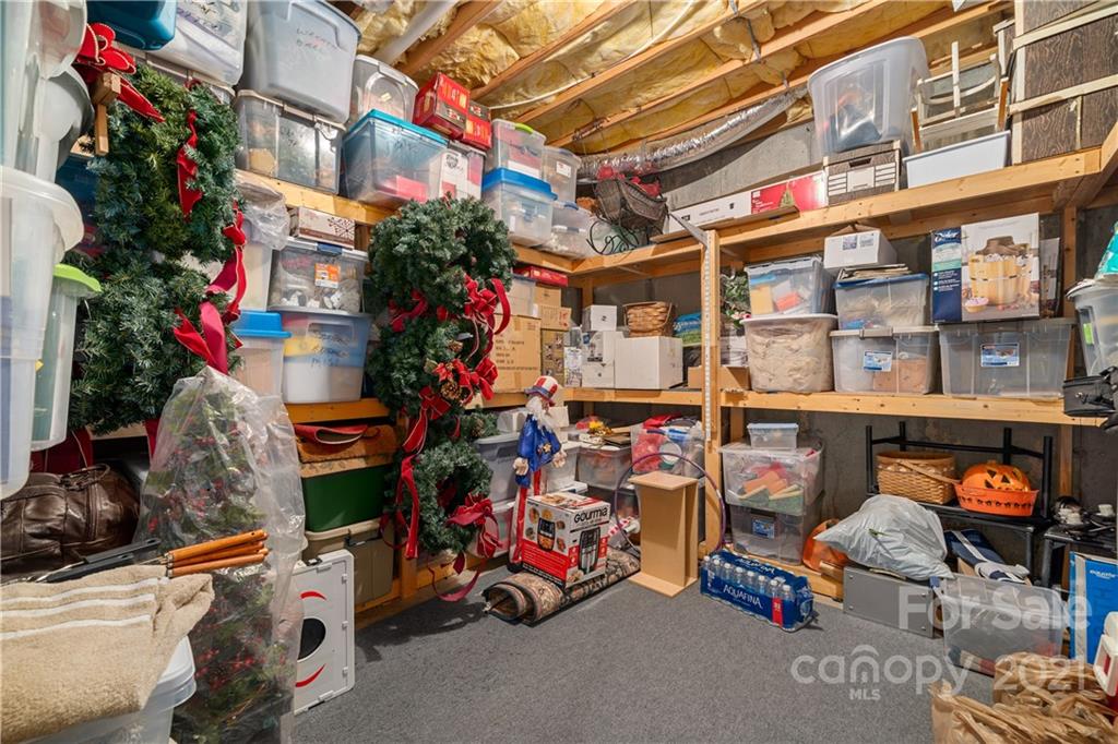 26 Ludgate Lane Arden NC 28704