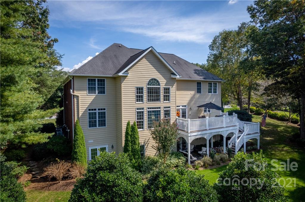 26 Ludgate Lane Arden NC 28704