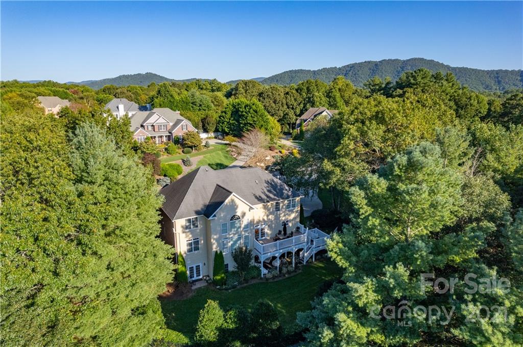 26 Ludgate Lane Arden NC 28704