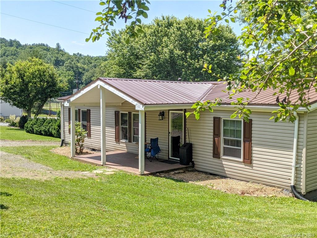 444 N Mitchell Avenue Bakersville NC 28705