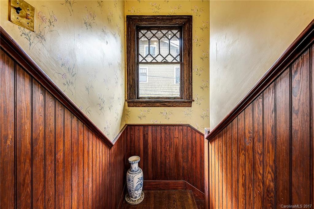 84 Elizabeth Street Asheville NC 28801