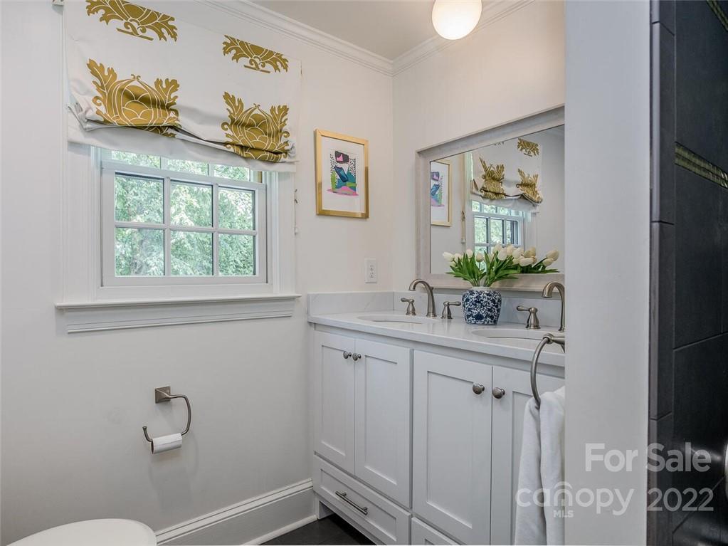 2719 Normandy Road Charlotte NC 28209