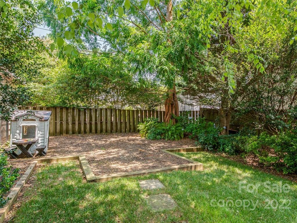 2719 Normandy Road Charlotte NC 28209