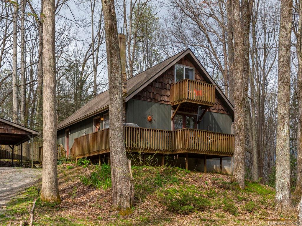 80 Crestmont Drive Waynesville NC 28786