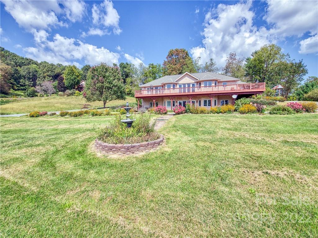 158 Morrow Mountain Road Waynesville NC 28785