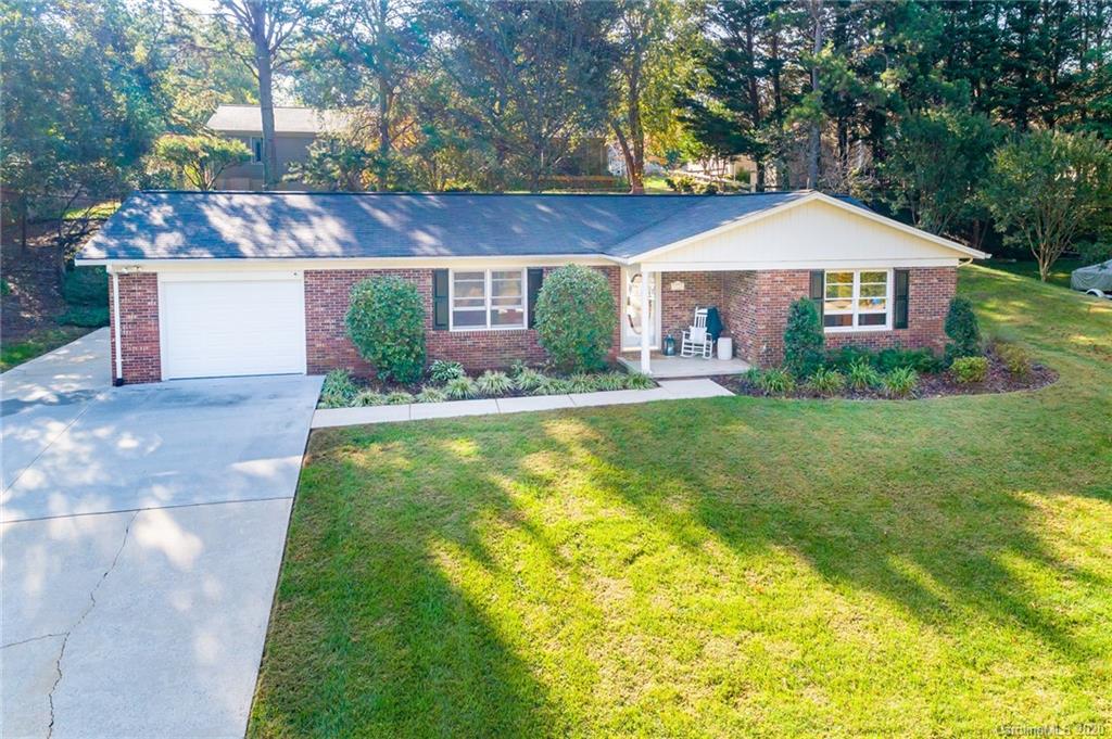 4050 Arrowhead Drive Ne Hickory NC 28601