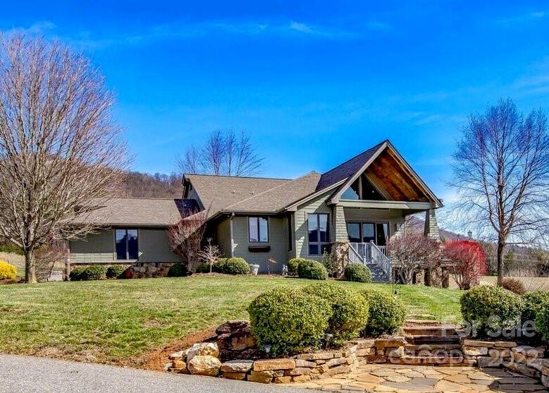 110 Vista Drive Burnsville NC 28714