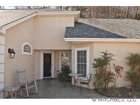 25 Stonebridge Drive Asheville NC 28805