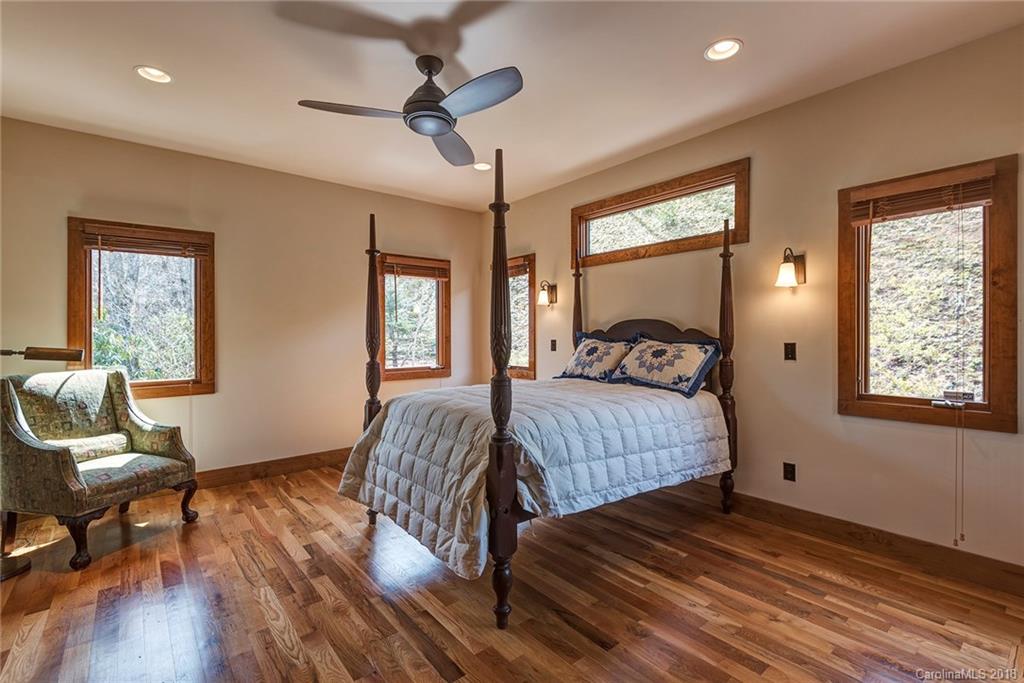 115 Mountain Creek Drive Swannanoa NC 28778